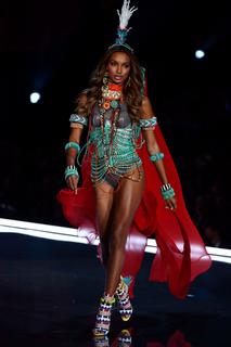 Jasmine Tookes feet photo thumbnail
