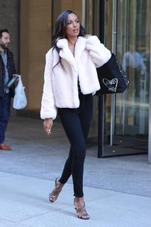 Jasmine Tookes feet photo thumbnail