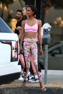 Jasmine Tookes feet photo thumbnail