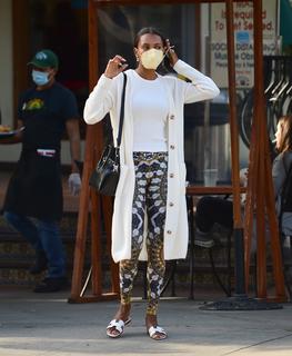 Jasmine Tookes feet photo thumbnail