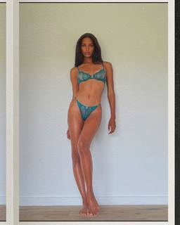 Jasmine Tookes feet photo thumbnail