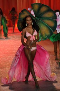 Jasmine Tookes feet photo thumbnail