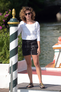 Jasmine Trinca feet photo 2