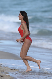 Jasmine Waltz feet photo 15