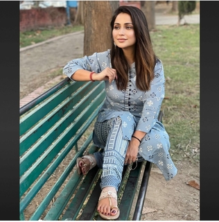 Jassi Kaur feet photo 18