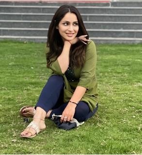 Jassi Kaur feet photo 14