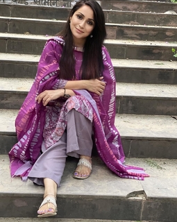 Jassi Kaur feet photo 17