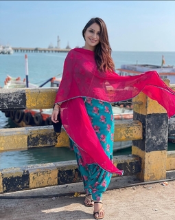 Jassi Kaur feet photo 2