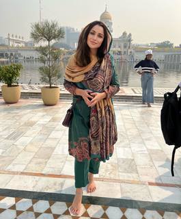 Jassi Kaur feet photo 11