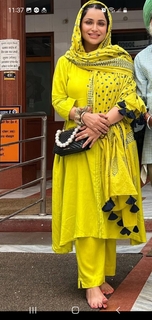 Jassi Kaur feet photo 14