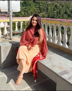 Jassi Kaur feet photo 5