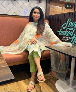 Jassi Kaur feet photo 13
