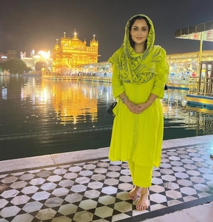 Jassi Kaur feet photo 12