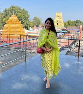 Jassi Kaur feet photo 4