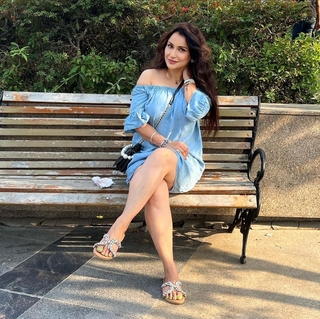 Jassi Kaur feet photo 10