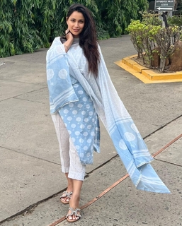 Jassi Kaur feet photo 3