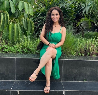 Jassi Kaur feet photo 18