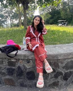 Jassi Kaur feet photo 2