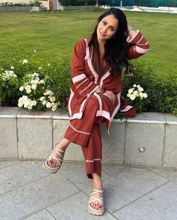 Jassi Kaur feet photo 20