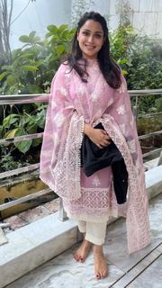 Jassi Kaur feet photo 18