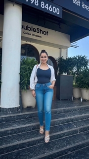 Jassi Kaur feet photo 15