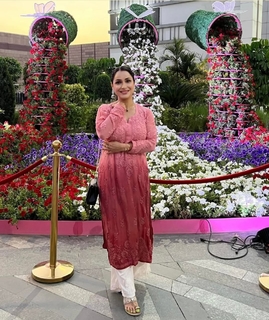 Jassi Kaur feet photo 5
