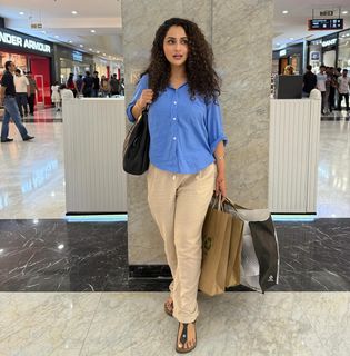 Jassi Kaur feet photo 20
