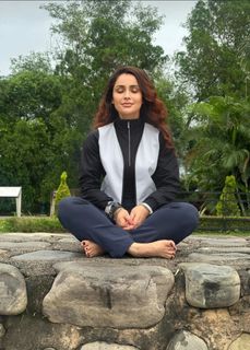 Jassi Kaur feet photo 14