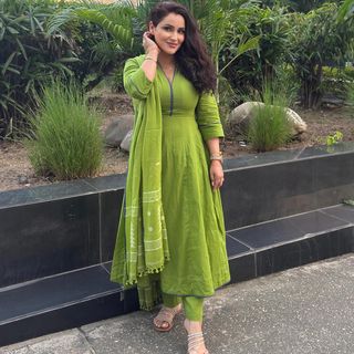 Jassi Kaur feet photo 2