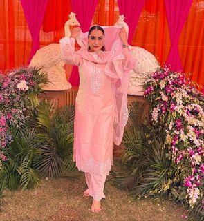 Jassi Kaur feet photo 18