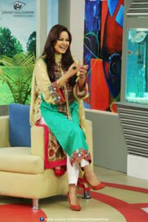 Javeria Abbasi feet photo 19
