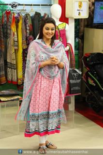 Javeria Abbasi feet photo 6