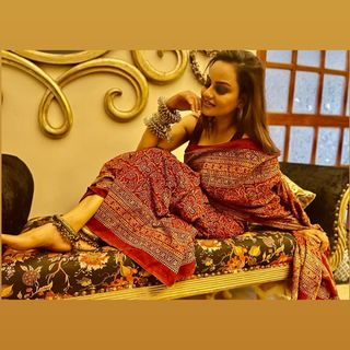 Javeria Abbasi feet photo 17