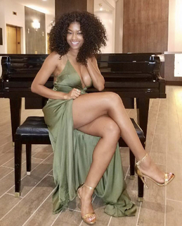 Javicia Leslie feet photo 9