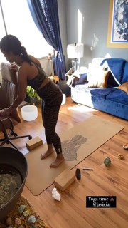 Javicia Leslie feet photo 11