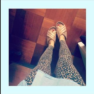 Javiera Díaz de Valdés feet photo 3