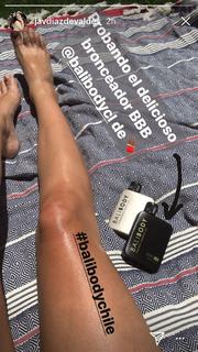 Javiera Díaz de Valdés feet photo 9