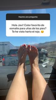 Javiera Díaz de Valdés feet photo 2