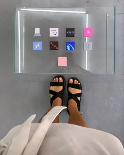 Javiera Díaz de Valdés feet photo 5