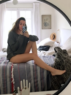Javiera Díaz de Valdés feet photo 17