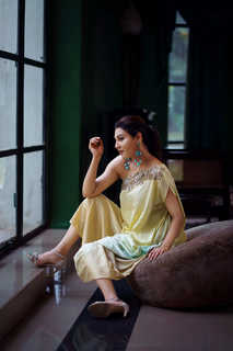 Jaya Ahsan feet photo 9