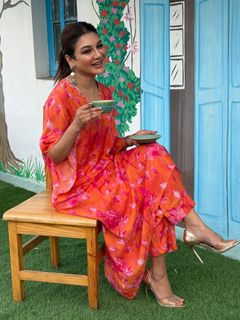 Jaya Ahsan feet photo 1