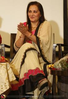 Jayapradha feet photo 17