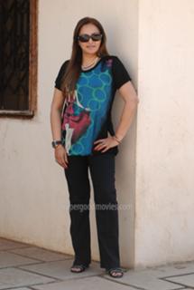 Jayapradha feet photo 14