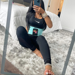 Jayda Cheaves feet photo thumbnail