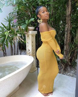 Jayda Cheaves feet photo thumbnail