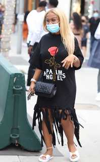 Jayda Cheaves feet photo thumbnail