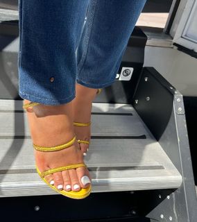 Jayda Cheaves feet photo thumbnail