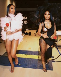 Jayda Cheaves feet photo thumbnail