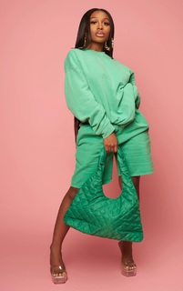 Jayda Cheaves feet photo thumbnail